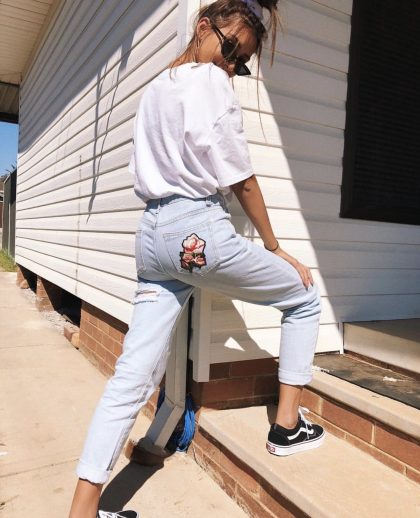 TOBY HEART GINGER Back It Up Mum Jeans - Light Wash