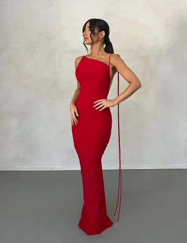 MELANI Gia Gown - Red (HIRE)
