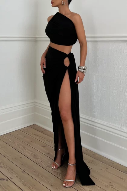 MELANI Viera Two Piece - Black (HIRE) - Image 3