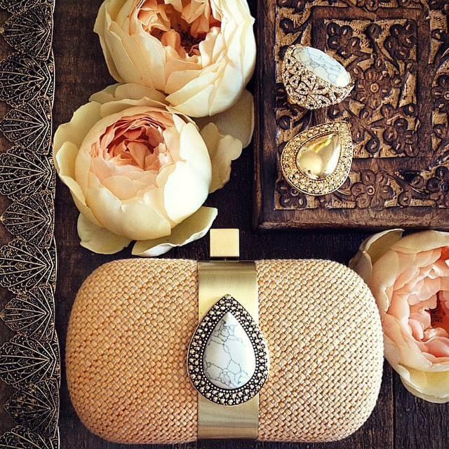 SAMANTHA WILLS Bardot Clutch HIRE Goddess Kleopatra